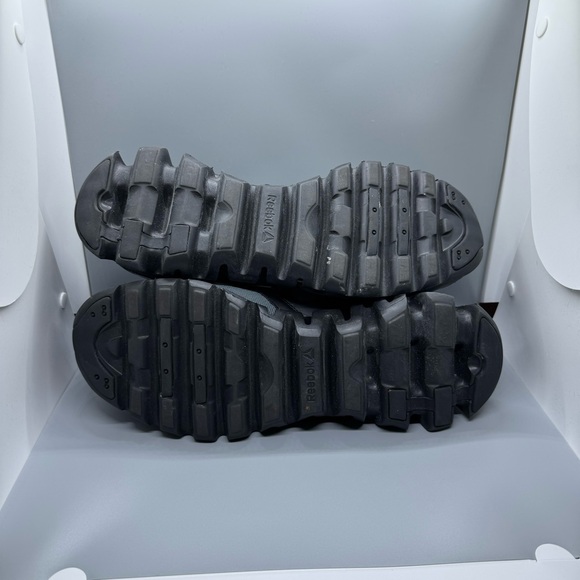 Reebok Size 13 - Picture 10 of 12